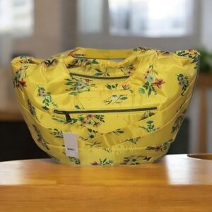 ✨️ NWT, Lug Yellow Floral Canvas Tote with Sturdy Handles